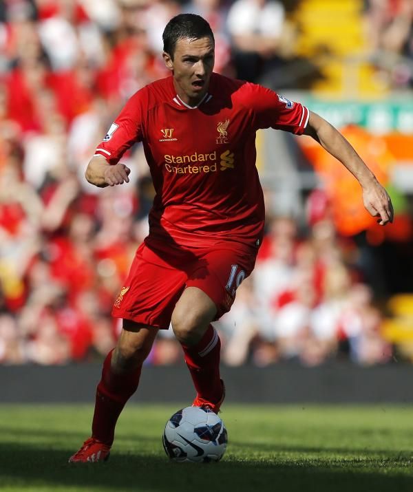 2013-05-19t201556z_1214940407_gf2e95j1jjm01_rtrmadp_3_soccer-england_reuters