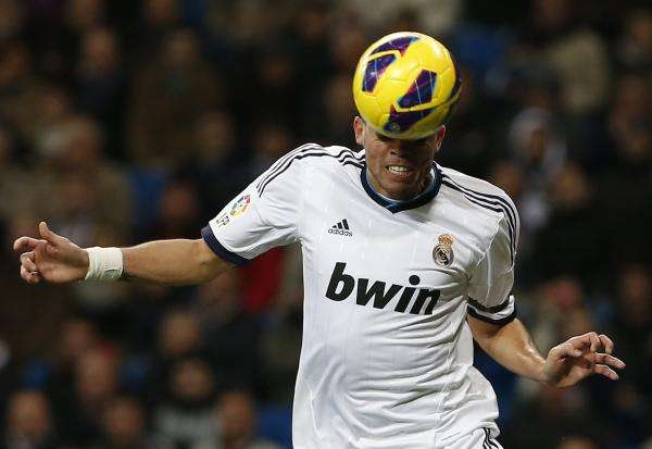 2012-12-16t184014z_939192614_gm1e8ch079d01_rtrmadp_3_soccer-spain_reuters
