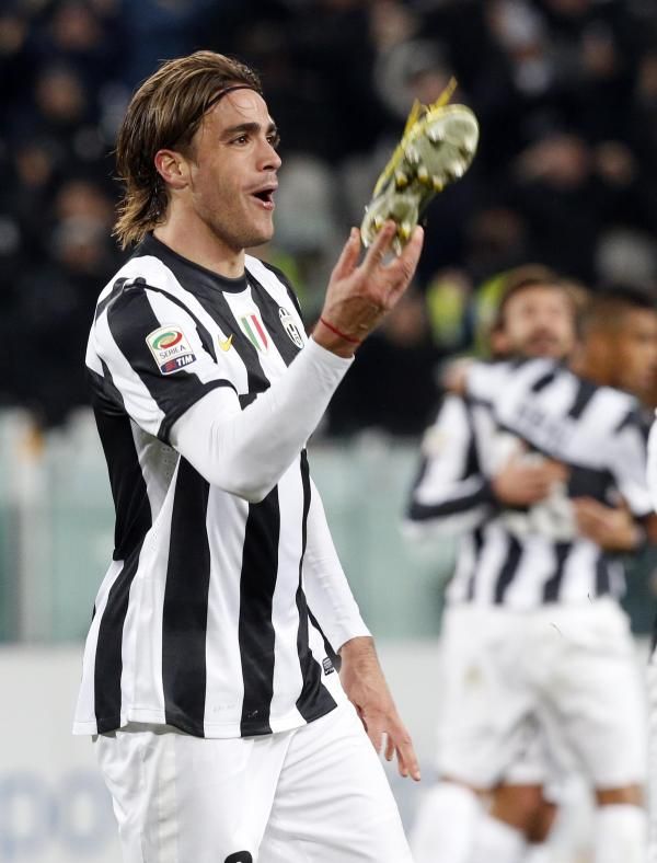 2013-02-09t175829z_1333595242_gf2e9291dk001_rtrmadp_3_soccer-italy_reuters