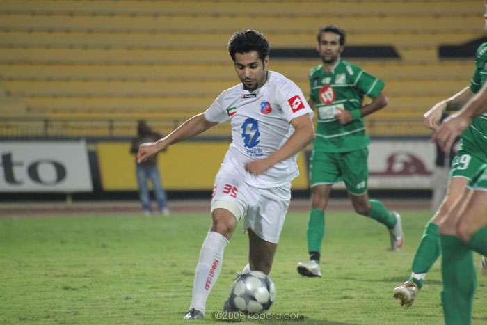 علي الكندري مهاجم الكويت سجل هدفا في الجهراء