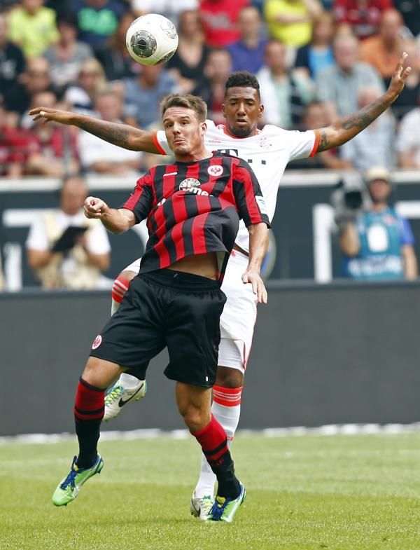 2013-08-17t135522z_1163924227_gm1e98h1otc01_rtrmadp_3_soccer-germany_reuters
