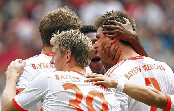 2013-08-17t135918z_1794164941_gm1e98h1oy701_rtrmadp_3_soccer-germany_reuters