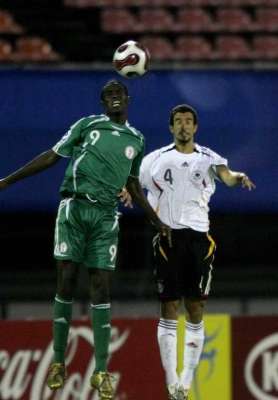 كريستانوس هداف البطولة