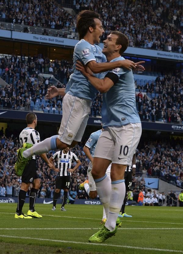 2013-08-19t192040z_648036679_gm1e98k097701_rtrmadp_3_soccer-england_reuters