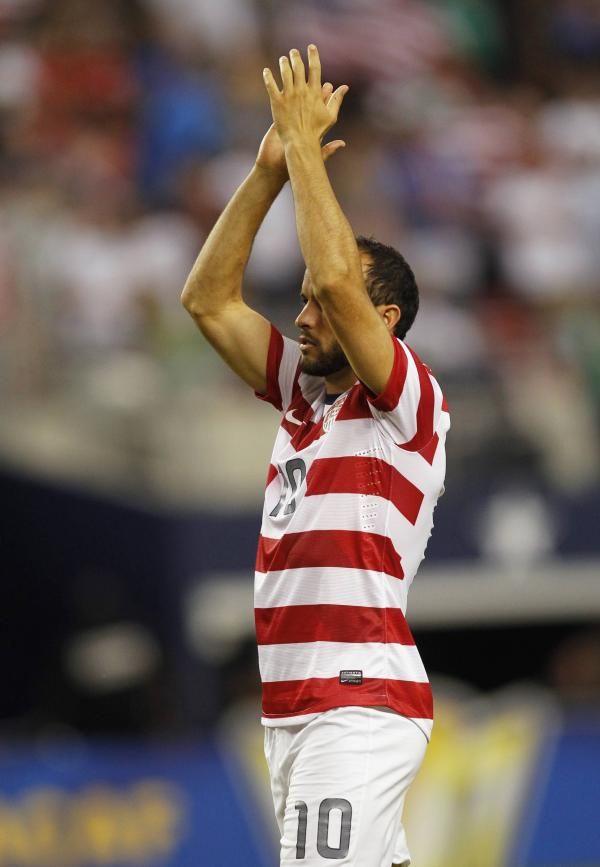 2013-07-25t011919z_163811829_gm1e97p0psu01_rtrmadp_3_soccer-concacaf-gold_reuters