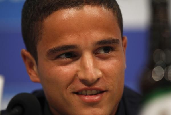 2012-08-31t111625z_1404050356_bm2e88v10pp01_rtrmadp_3_soccer-germany_reuters