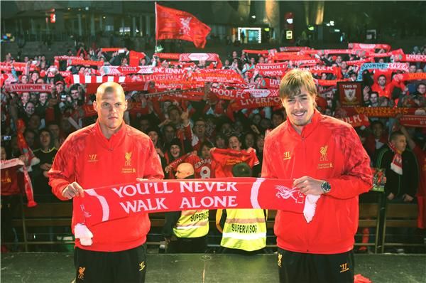 سيباستيان كواتس (يمين)