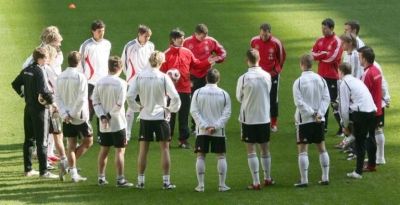 2007-03-27-00000300968577