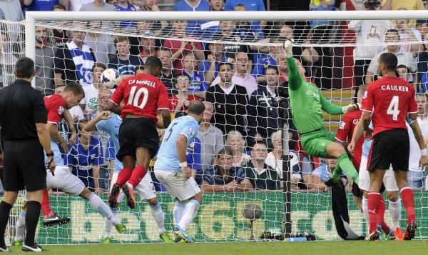 2013-08-25t164655z_1138825697_gm1e98q020901_rtrmadp_3_soccer-england_reuters