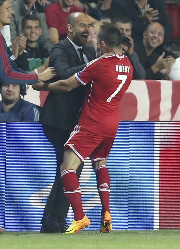 2013-08-30t200412z_1849856759_lr1e98u1jqp3e_rtrmadp_3_soccer-super_reuters