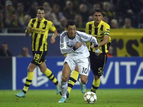 أوزيل .. إلى أين ؟