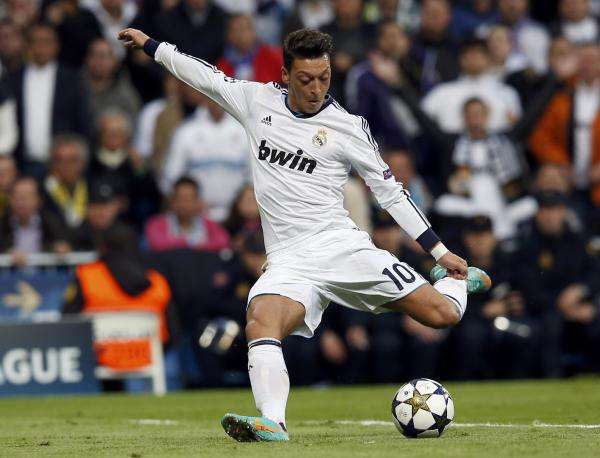 2013-04-30t191022z_1108874456_lr1e94u1h8zzz_rtrmadp_3_soccer-champions_reuters