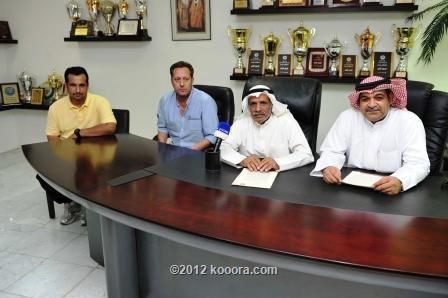 جاريدو والعدواني مع إدارة النصر في مناسبة سابقة