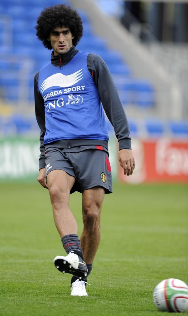 2012-09-06t191037z_704268519_lm1e8961gyi01_rtrmadp_3_soccer-world-wales_reuters