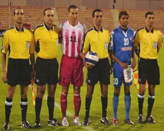كباتن الفريق وحكام اللقاء بعدسة كووورة