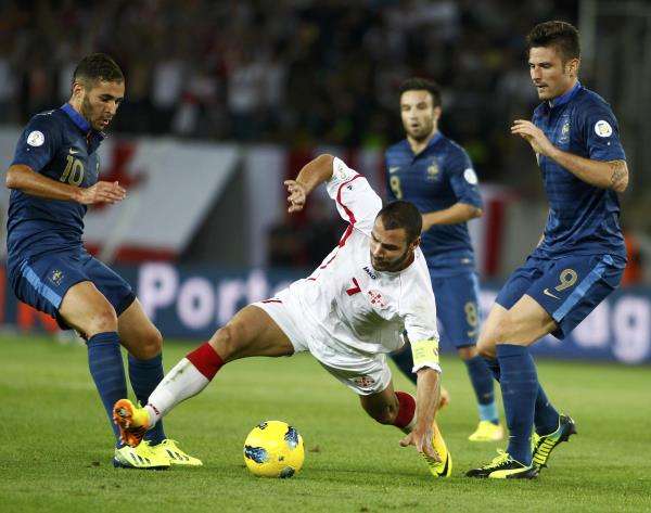 جورجيا فرضت التعادل على فرنسا 