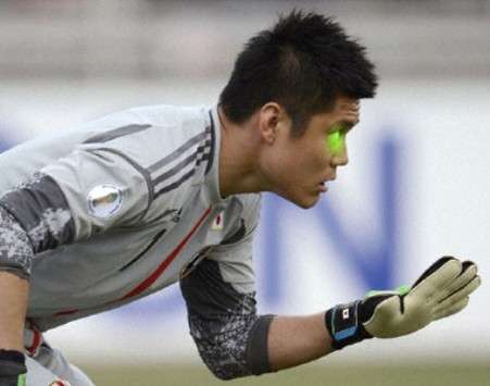 لقطة من استخدام الجماهير الأردنية لليزر في مباراة اليابان "ارشيفية"