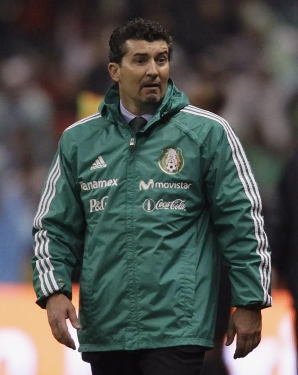 2013-09-07t054105z_1496061041_gm1e99711xc01_rtrmadp_3_mexico-soccer_reuters