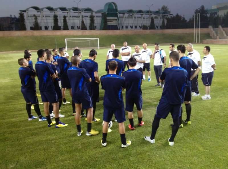 جانب من تدريبات منتخب الأردن في طشقند