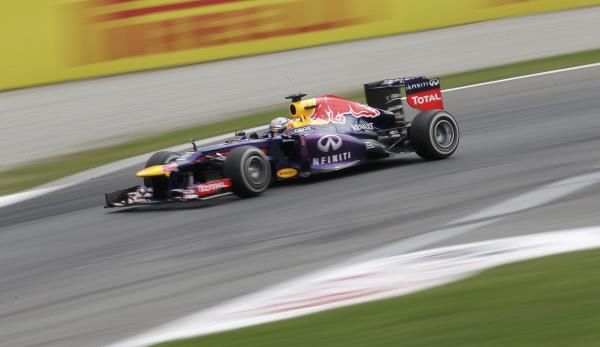 2013-09-08t150848z_244366645_lr1e998162dib_rtrmadp_3_motor-racing-prix_reuters