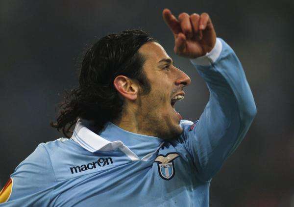 2013-02-14t212900z_972603894_bm2e92e1qeh01_rtrmadp_3_soccer-europa_reuters