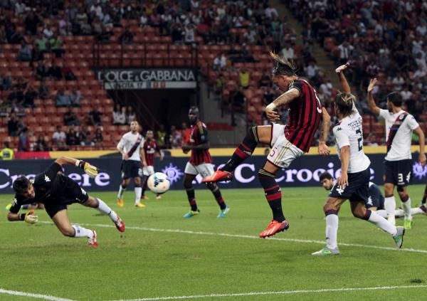 2013-09-01t195155z_1973722977_gm1e9920amg01_rtrmadp_3_soccer-italy_reuters