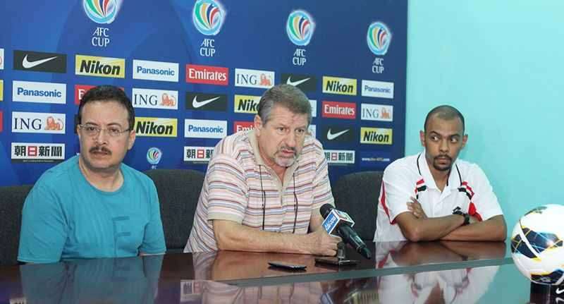 الروماني مارين وجراح العتيقي خلال المؤتمر الصحفي