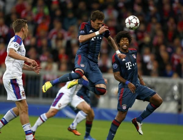 2013-09-17t193300z_2058766242_bm2e99h1nos01_rtrmadp_3_soccer-champions_reuters