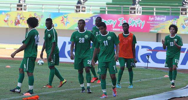 لاعبو المنتخب السعودي في الحصة التدريبية الاخيرة