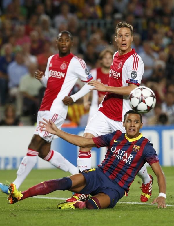 2013-09-18t200538z_266142026_lr1e99i1jt4tl_rtrmadp_3_soccer-champions_reuters