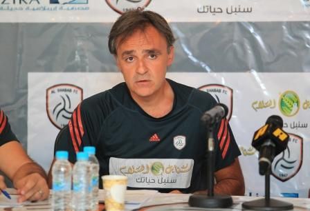أيميلو فيريرا في المؤتمر الصحفي