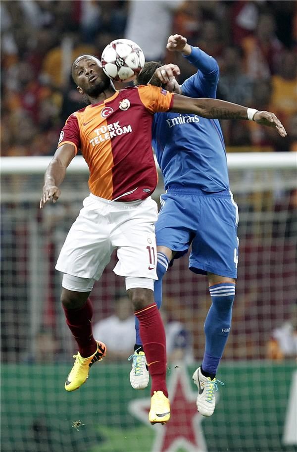 دروجبا أحرز هدفي فريقه "أرشيفية"