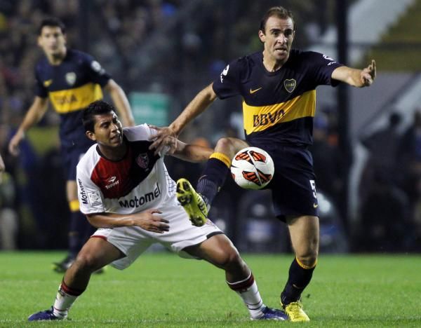 2013-05-24t011212z_192460378_gm1e95o0pgs01_rtrmadp_3_soccer-libertadores_reuters
