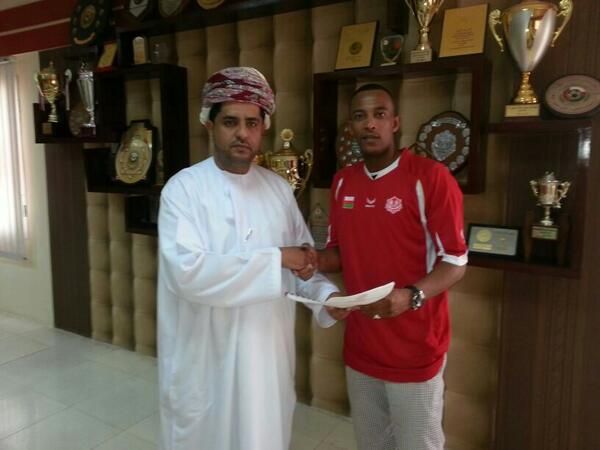 يوسف شعبان مع رئيس ظفار