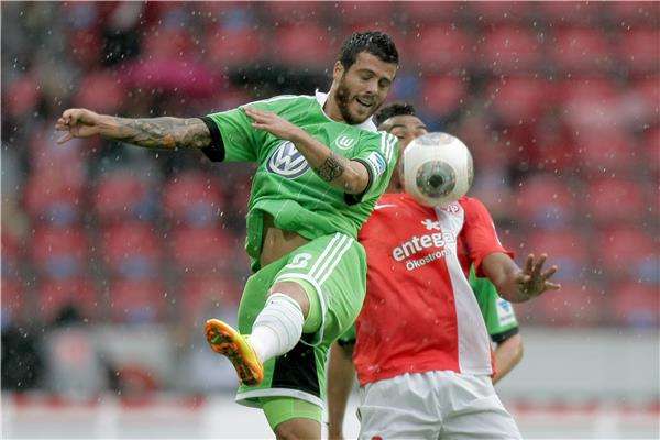 فيرينيا يغيب للإصابة