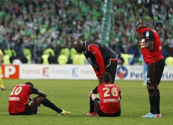 2013-04-20t210906z_916066853_lr1e94k1mqvvj_rtrmadp_3_soccer-france_reuters