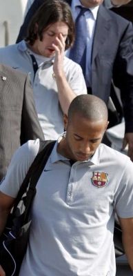 لاعبي برشلونة خلال وصول برشلونة لألمانيا