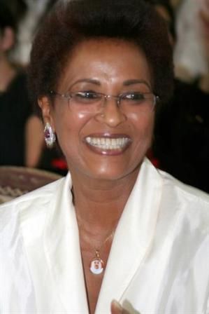 الشيخة نعيمة الاحمد