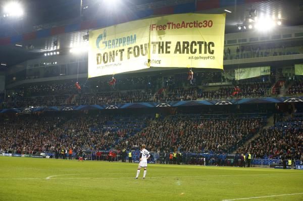 2013-10-01t193135z_1510384962_lr1e9a11i8c4g_rtrmadp_3_soccer-champions_reuters