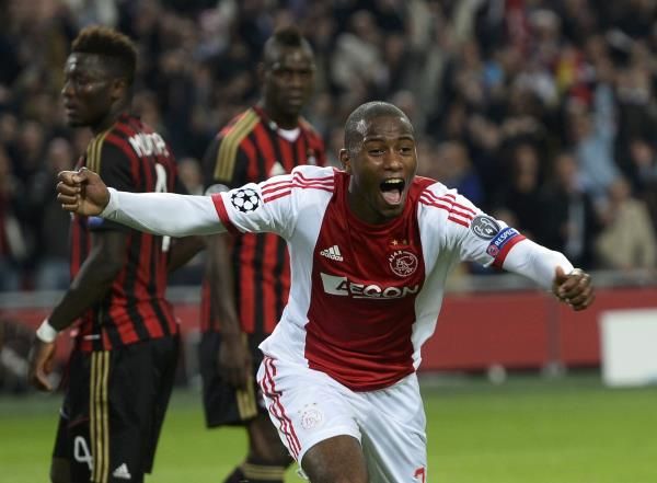 2013-10-01t203701z_1661143973_lr1e9a11l9e8q_rtrmadp_3_soccer-champions_reuters
