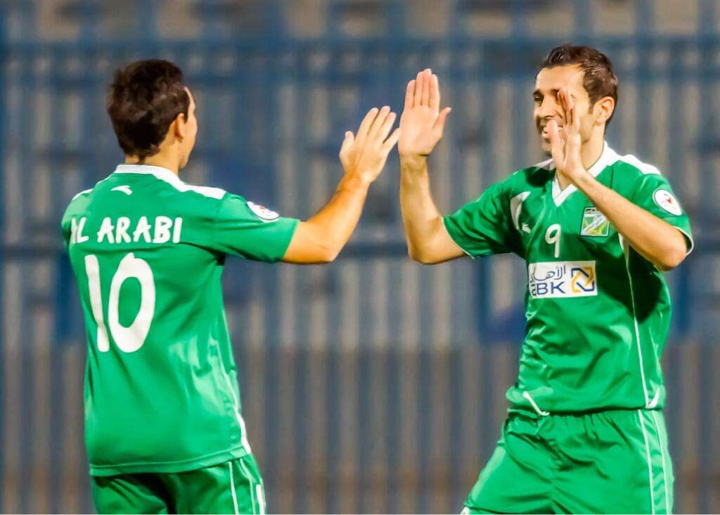 الأردني هايل والارجنتيني ليزيو مهاجما العربي وفرحة الفوز على الشباب