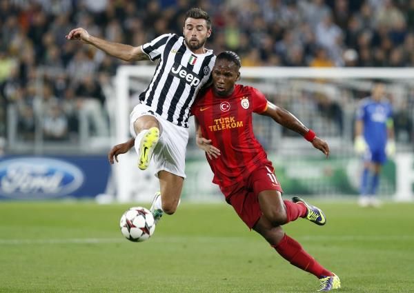 2013-10-02t192100z_2135436195_gm1e9a3097u01_rtrmadp_3_soccer-champions_reuters
