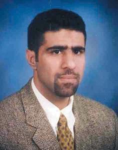 الاعلامي الكويتي عبدالعزيز العطية 