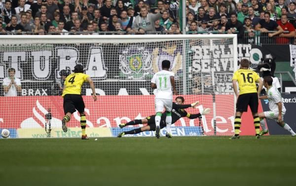 2013-10-05t152252z_1391258462_bm2e9a51c3201_rtrmadp_3_soccer-germany_reuters