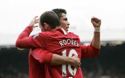 فرحة رونالدو وروني بالهدف الثالث