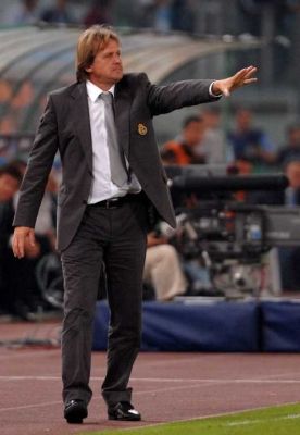 المدرب الألماني برند شوستر