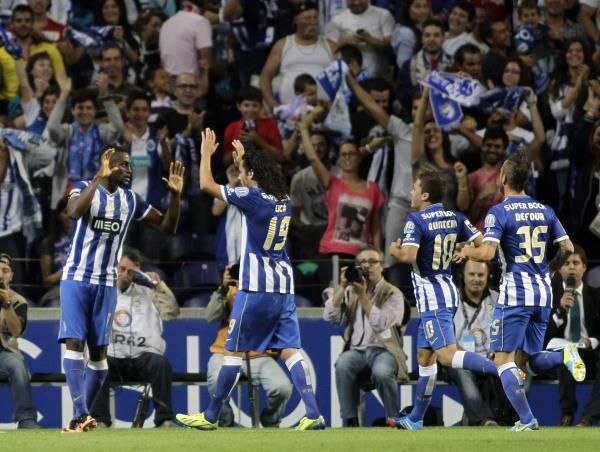 2013-09-14t195459z_541861091_gm1e99f0asd01_rtrmadp_3_soccer-portugal_reuters