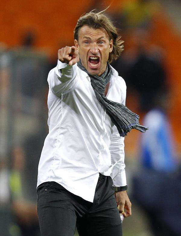 2012-11-14t210454z_1371090541_gm1e8bf0dv901_rtrmadp_3_soccer-friendly_reuters