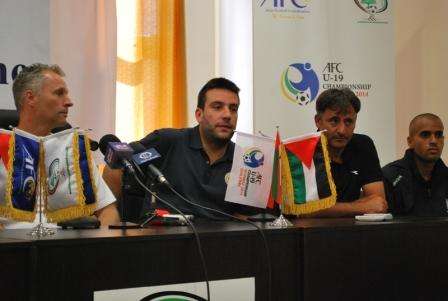  البيرت يتحدث في المؤتمر الصحفي برام الله اليوم