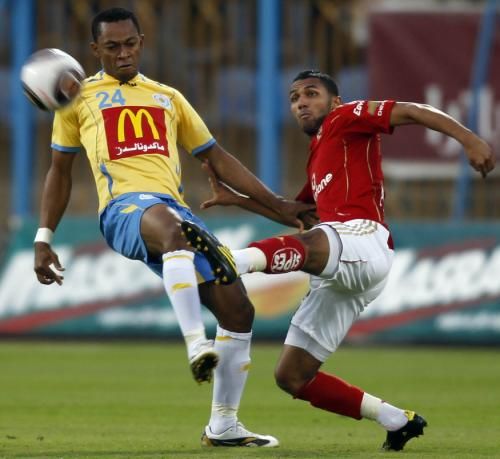 2010-11-21t152758z_01_cai501_rtridsp_3_soccer_reuters